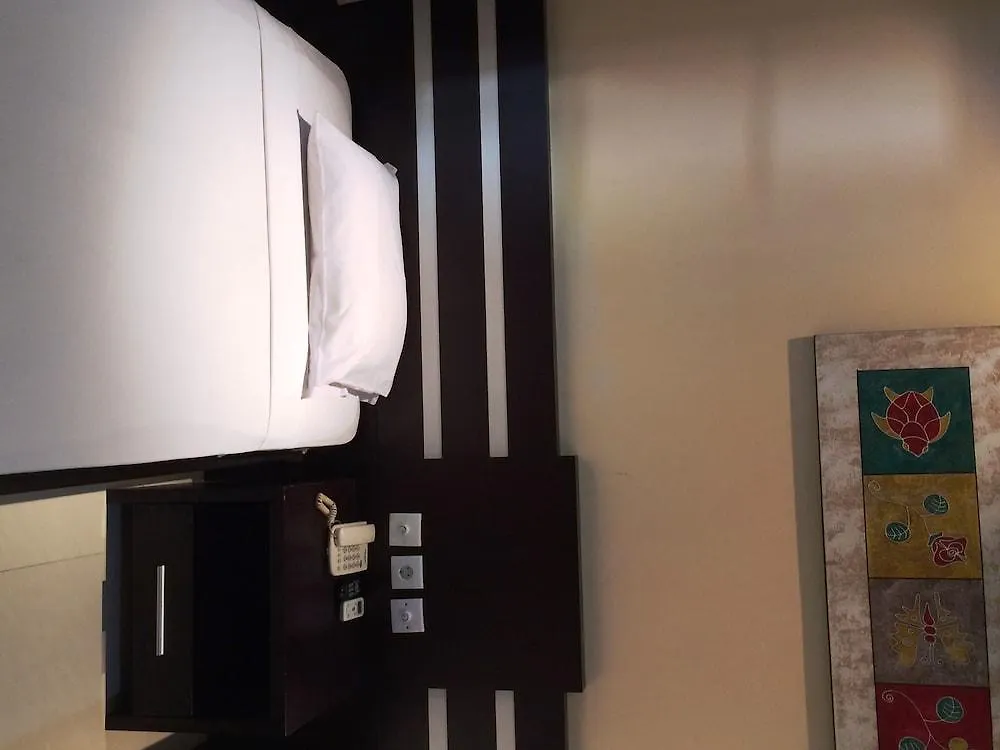 Sri Ratu Hotel Legian