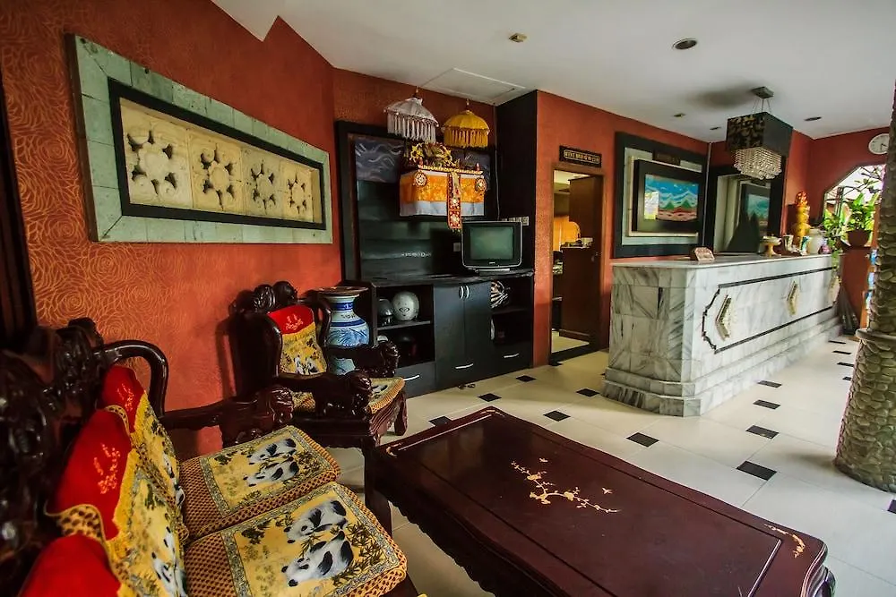 Sri Ratu Hotel Legian