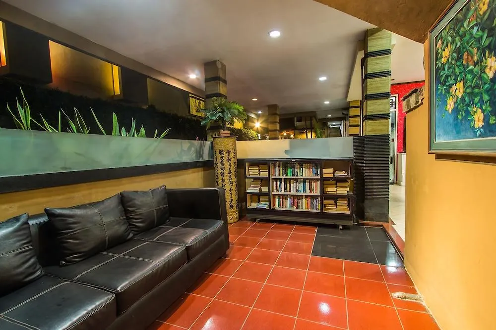 **  Sri Ratu Hotel Legian  Indonesia