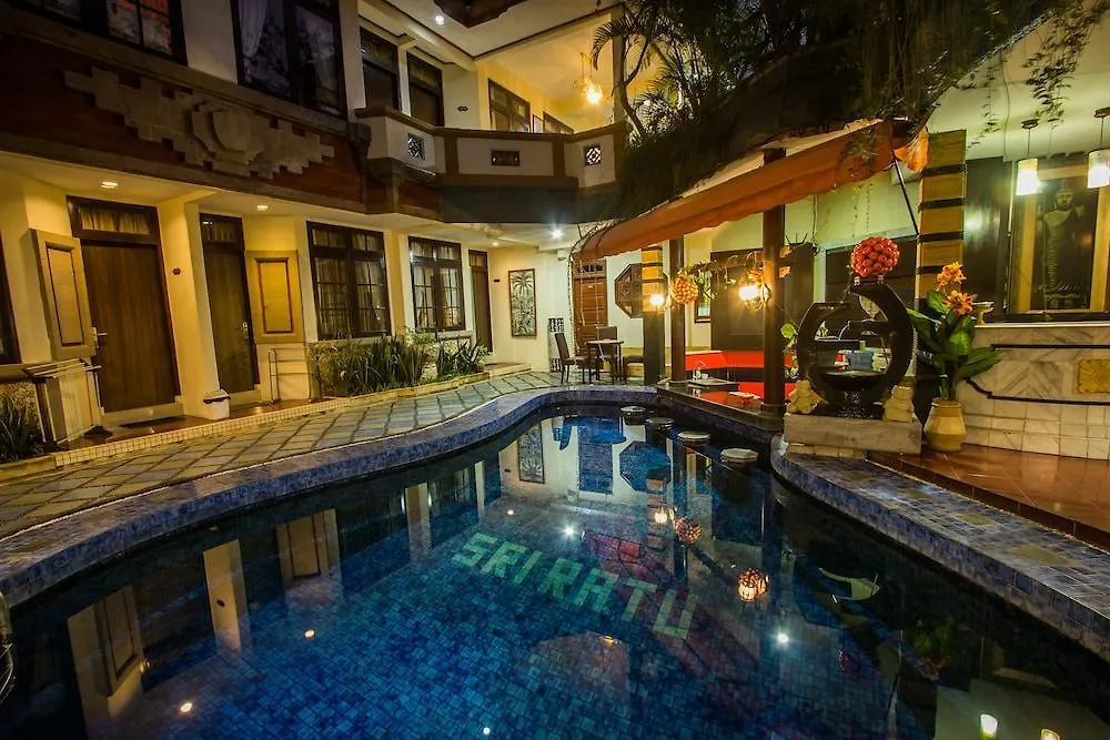 Sri Ratu Hotel Legian