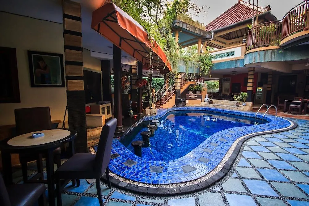 Sri Ratu Hotel Legian