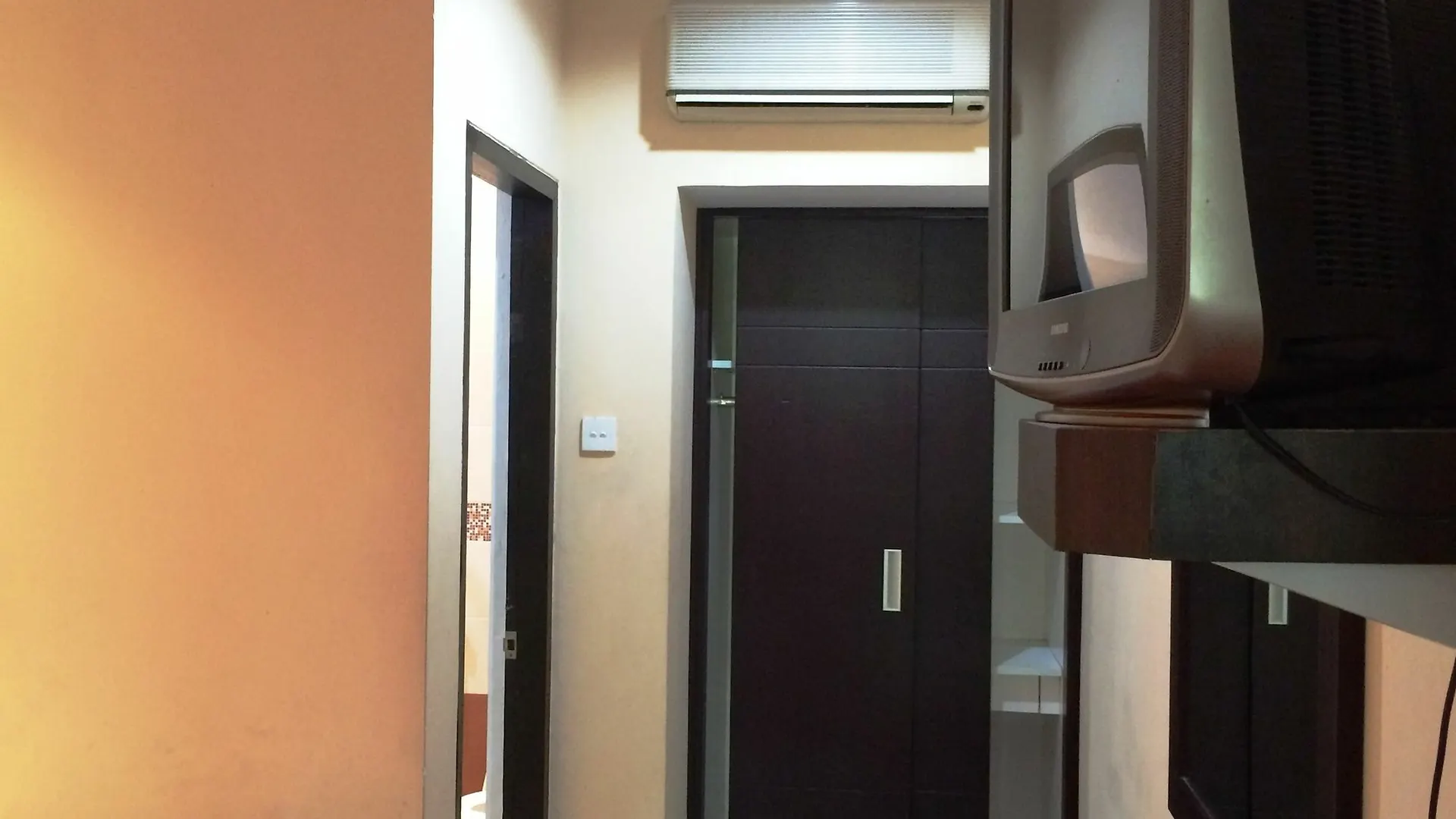 Sri Ratu Hotel Legian