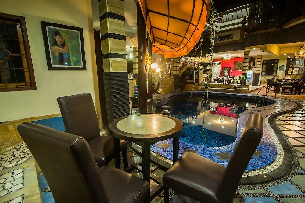 Sri Ratu Hotel Legian  2*, Legian (Bali) Indonesia